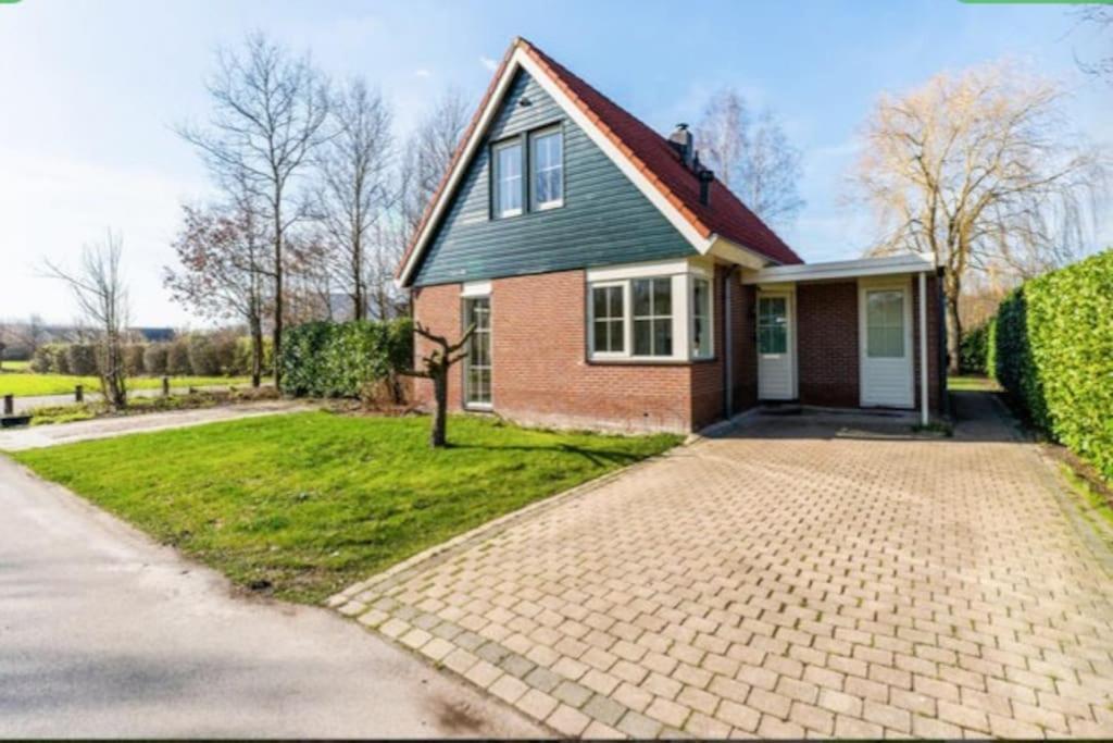 Comfort Villa For 8 People Zeewolde Exterior foto